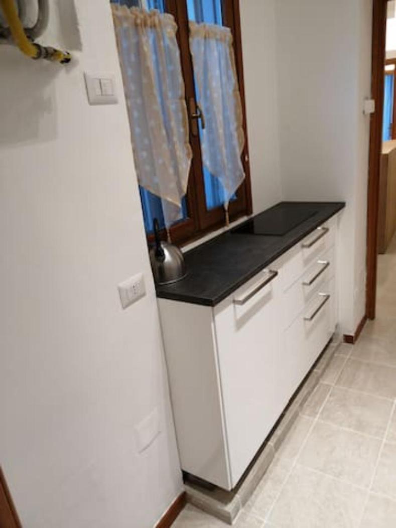 Trilocale Zona Loreto Mm1 - Viale Monza 10 Lägenhet Milano Exteriör bild